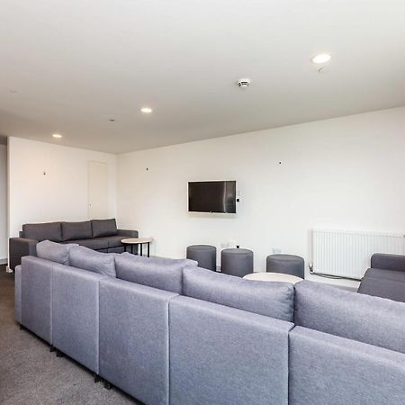 Spacious Ensuite Room With Shared Kitchen Lincoln Exterior photo